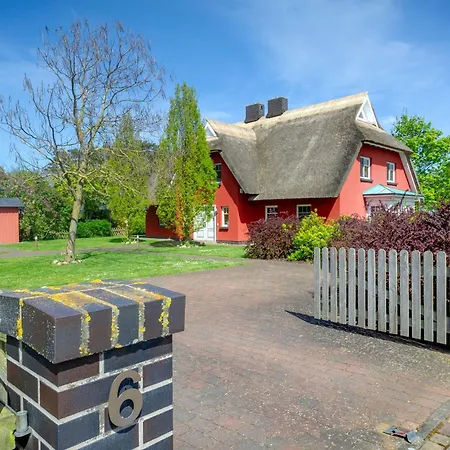 Reethaus Strandzeit In - Haushaelfte 2