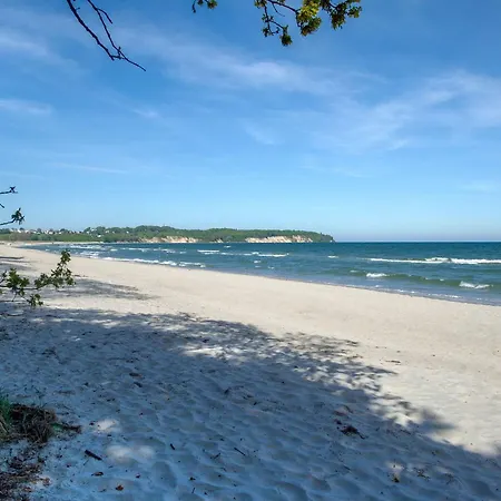 Reethaus Strandzeit In - Haushaelfte 2 * Лоббе