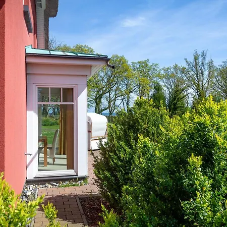 Reethaus Strandzeit In - Haushaelfte 2 Дом отдыха *