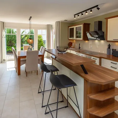 Reethaus Strandzeit In - Haushaelfte 2