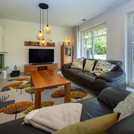 Дом отдыха Reethaus Strandzeit In - Haushaelfte 2 *