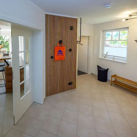 Reethaus Strandzeit In - Haushaelfte 2 Дом отдыха