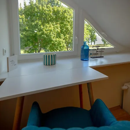 Дом отдыха Reethaus Strandzeit In - Haushaelfte 2 Лоббе