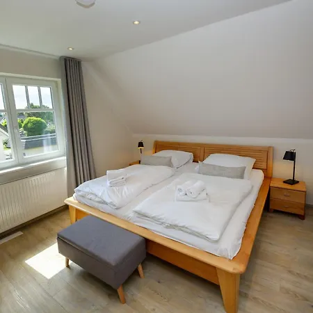 Reethaus Strandzeit In - Haushaelfte 2 Дом отдыха